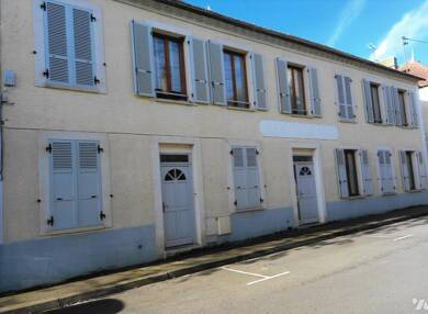 Immeuble à vendre 498 200 € 320 m² Vinneuf 89140