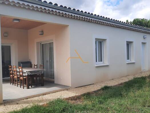 Maison à louer 1 180 € 4 pièces 3 chambres 86 m² 400 m² de terrain Cleon d'Andran 26450
