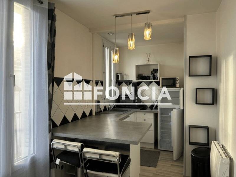 Maison à louer, 21m², SAINT MAUR DES FOSSES
