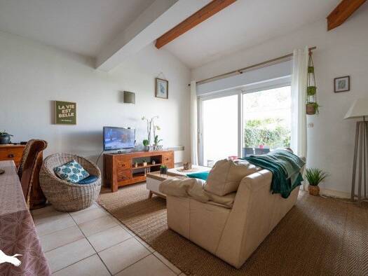 Maison à vendre 244 950 € 4 pièces 3 chambres 73 m² 172 m² de terrain Meschers-sur-Gironde 17132