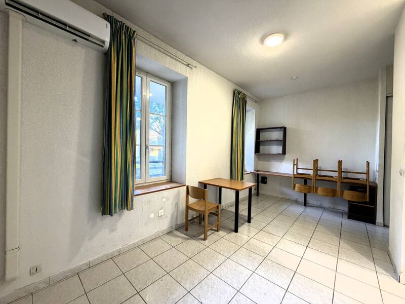 Maison à louer, 23m², NIMES