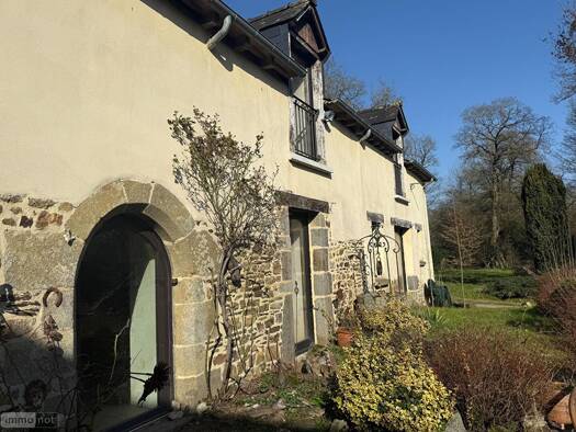 Maison à vendre 468 000 € 5 pièces 3 chambres 193 m² 15 000 m² de terrain Guipel 35440