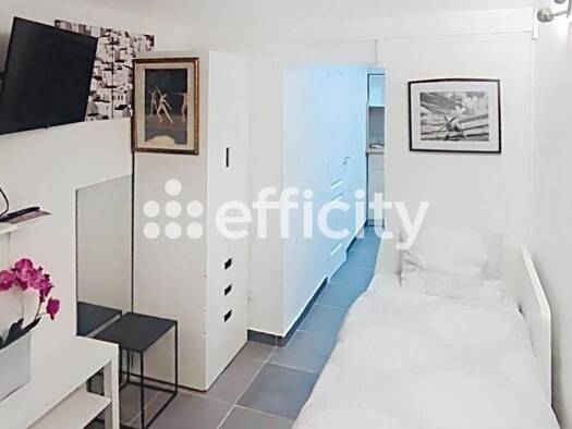 Appartement à vendre 145 000 € 1 pièce 14,2 m² RDC/3 Zola Villejuif 94800