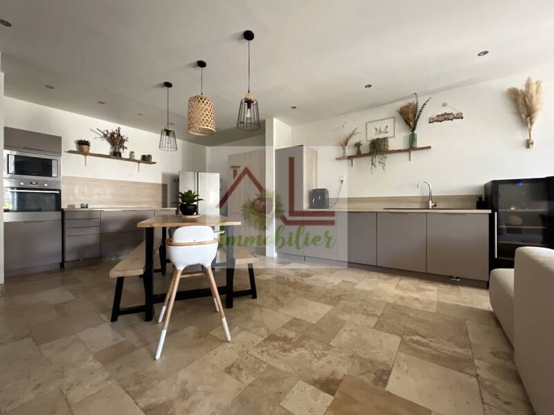 Maison à vendre, 172m², BERRIAS ET CASTELJAU