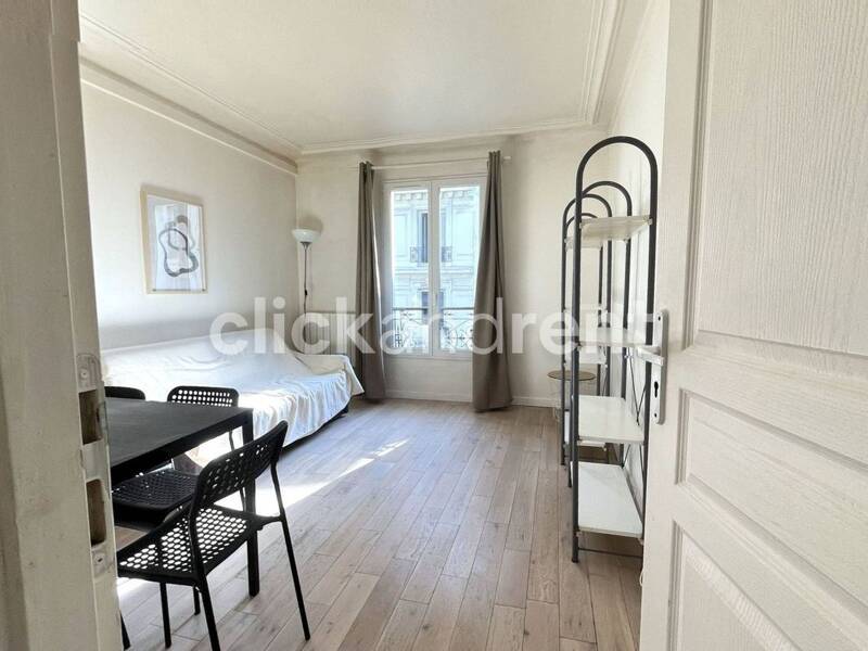 Maison à louer, 35m², PARIS 18E