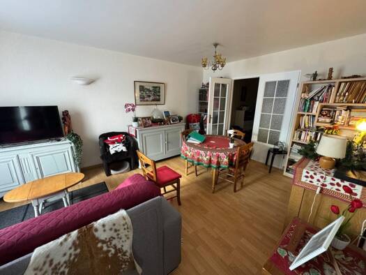 Duplex à vendre 159 000 € 3 pièces 2 chambres 70 m² Étage 2/3 Chesneaux Château-Thierry 02400