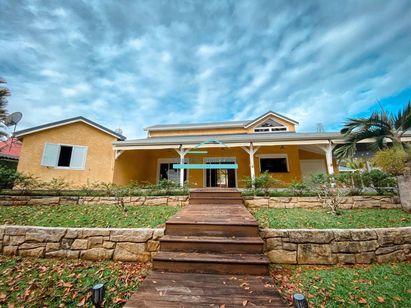 Maison à vendre, 168m², PETIT BOURG