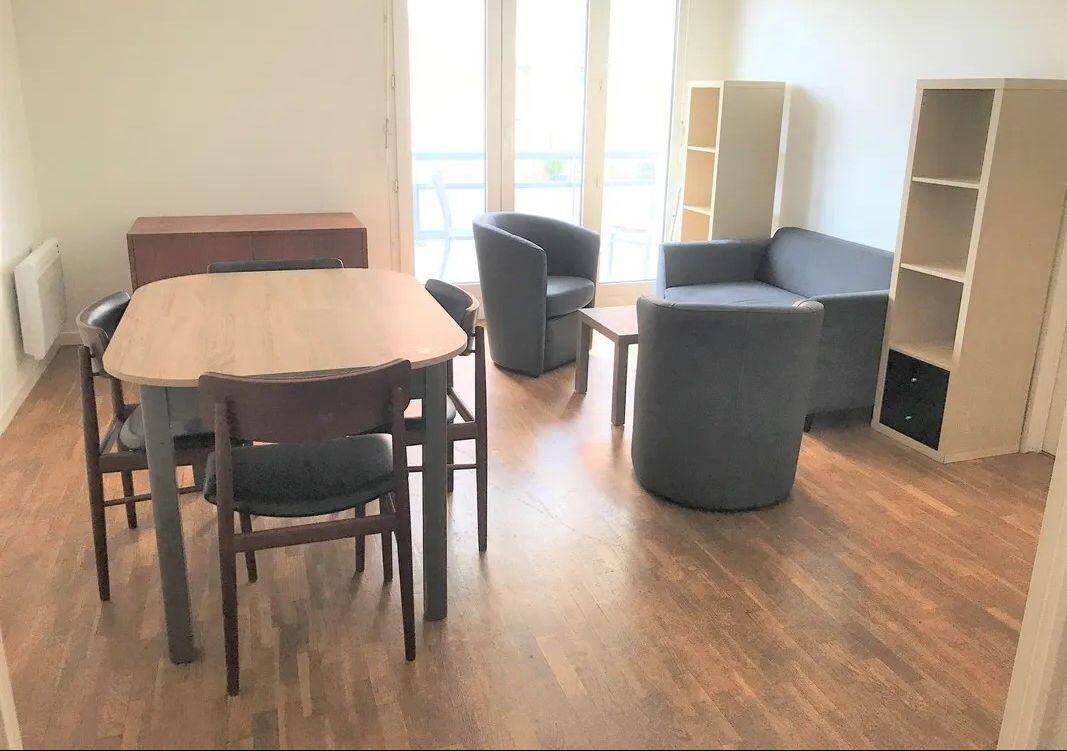 Maison à louer, 40m², COURBEVOIE
