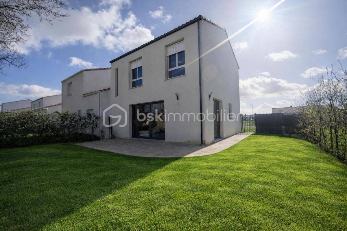 Maison à vendre, 84m², SAINT MARS DE COUTAIS
