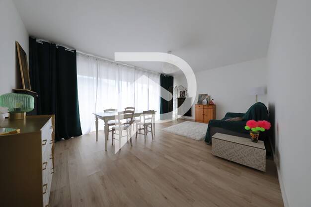 Appartement à vendre 255 000 € 3 pièces 2 chambres 66 m² Dernier étage, Étage 7/7 Juvisy sur Orge 91260