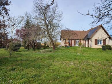 Maison à vendre 159 000 € 4 pièces 3 chambres 90 m² 1 845 m² de terrain Pouancay 86120