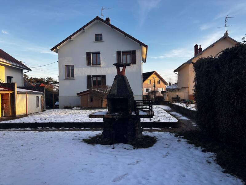 Maison à vendre, 144m², VIEUX CHARMONT