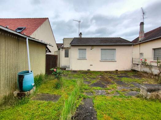 Maison de plain-pied à vendre 259 700 € 3 pièces 2 chambres 48,85 m² 416 m² de terrain Centre Mitry-Mory 77290