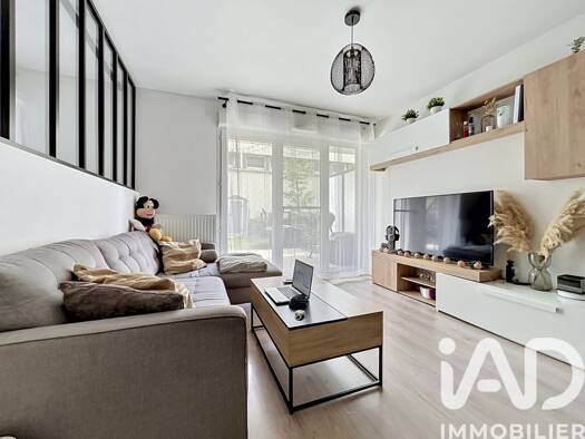 Appartement à vendre 199 000 € 2 pièces 1 chambre 40,15 m² RDC/4 Les Loges Sannois 95110