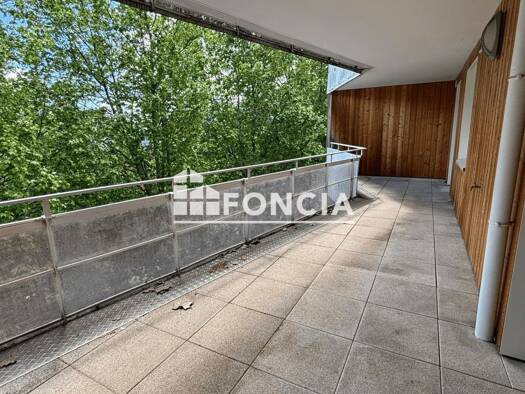 Appartement à vendre 250 000 € 4 pièces 3 chambres 76,39 m² Étage 5/6 Abbaye Grenoble 38100