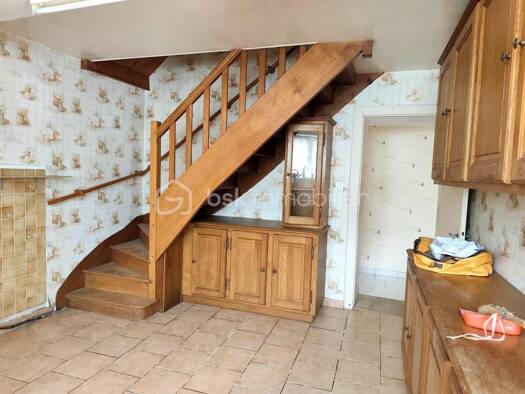 Maison à vendre 130 000 € 4 pièces 3 chambres 120 m² 687 m² de terrain Lindry 89240