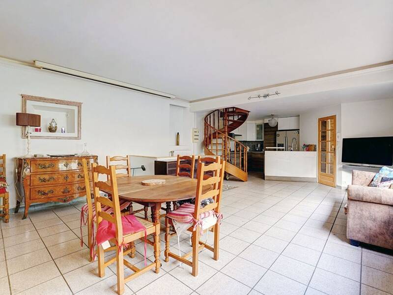 Maison à vendre, 150m², PARIS 18E