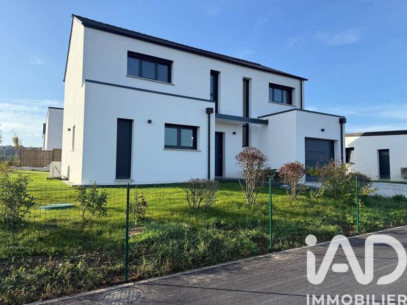 Maison à vendre, 130m², SAINT JEAN BREVELAY