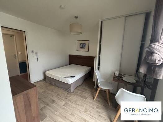 Appartement à louer 450 € 1 pièce 19,4 m² Étage 4/4 Sainte Anne-Faubourg Amiens 80000