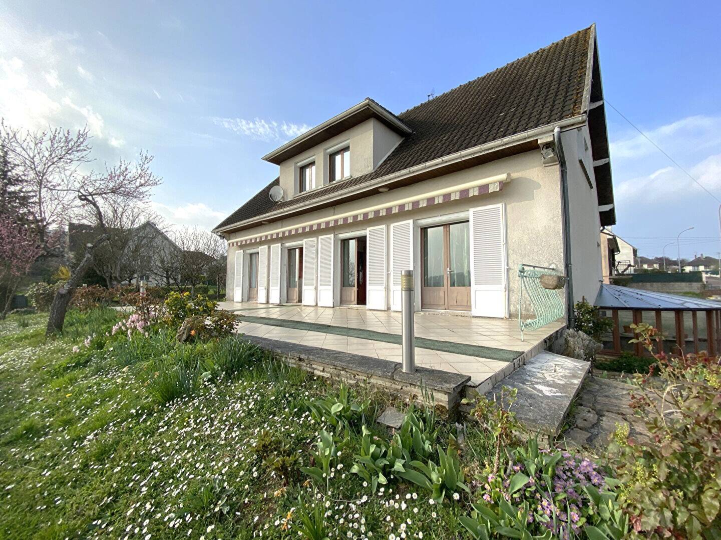Maison à vendre, 163m², SAINT JULIEN DU SAULT