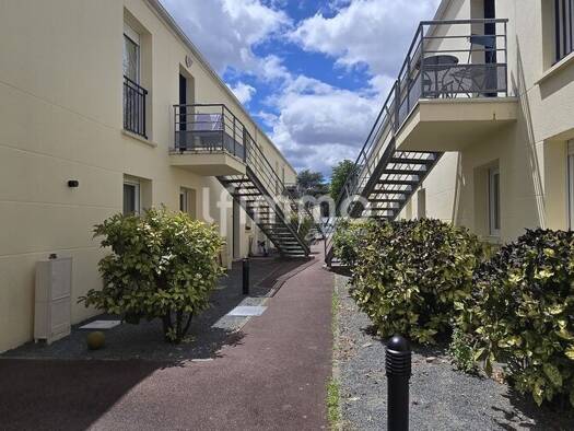 Maison à vendre 330 000 € 4 pièces 3 chambres 85 m² Cheneraie-Lavigne Le Bouscat 33110