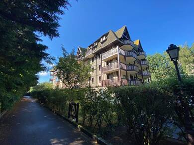 Duplex à vendre 499 000 € 3 pièces 2 chambres 62 m² Étage 4/6 Tourgeville 14800