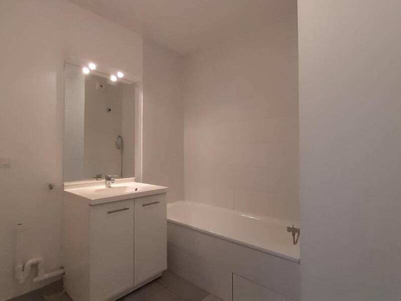 Maison à louer, 63m², LYON 8E