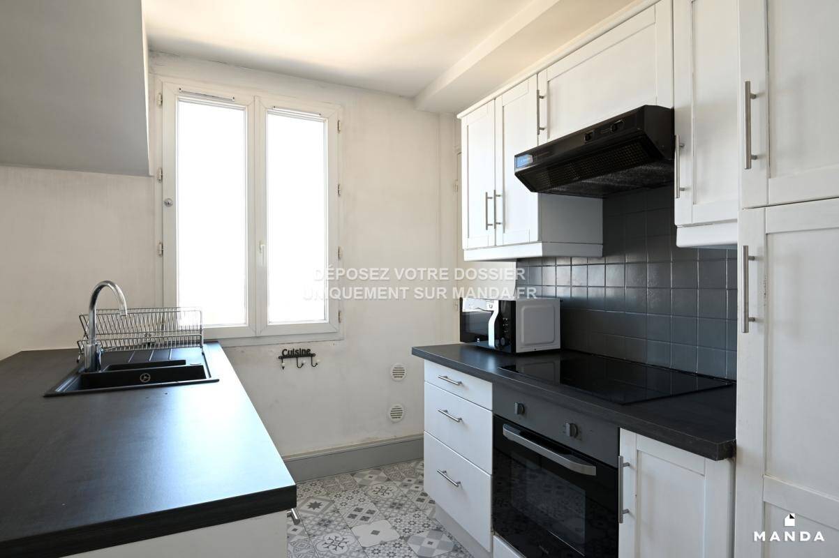Maison à louer, 43m², COURBEVOIE