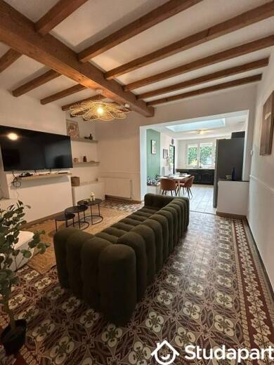 Appartement à louer 445 € 1 pièce 5 chambres 11 m² Gare Béthune 62400