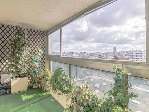 Appartement à vendre 695 000 € 4 pièces 3 chambres 85 m² 10ème étage Emeriau-Zola Paris 15ème arrondissement 75015