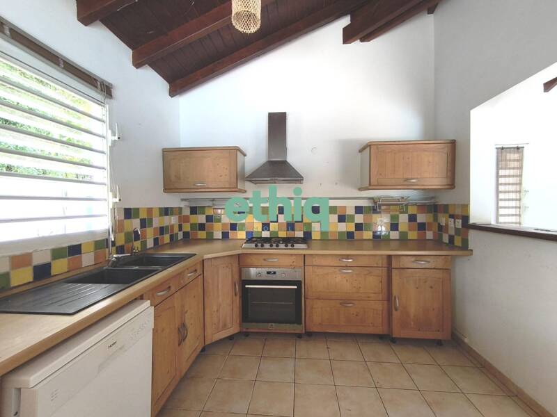 Maison à vendre, 114m², PETIT BOURG