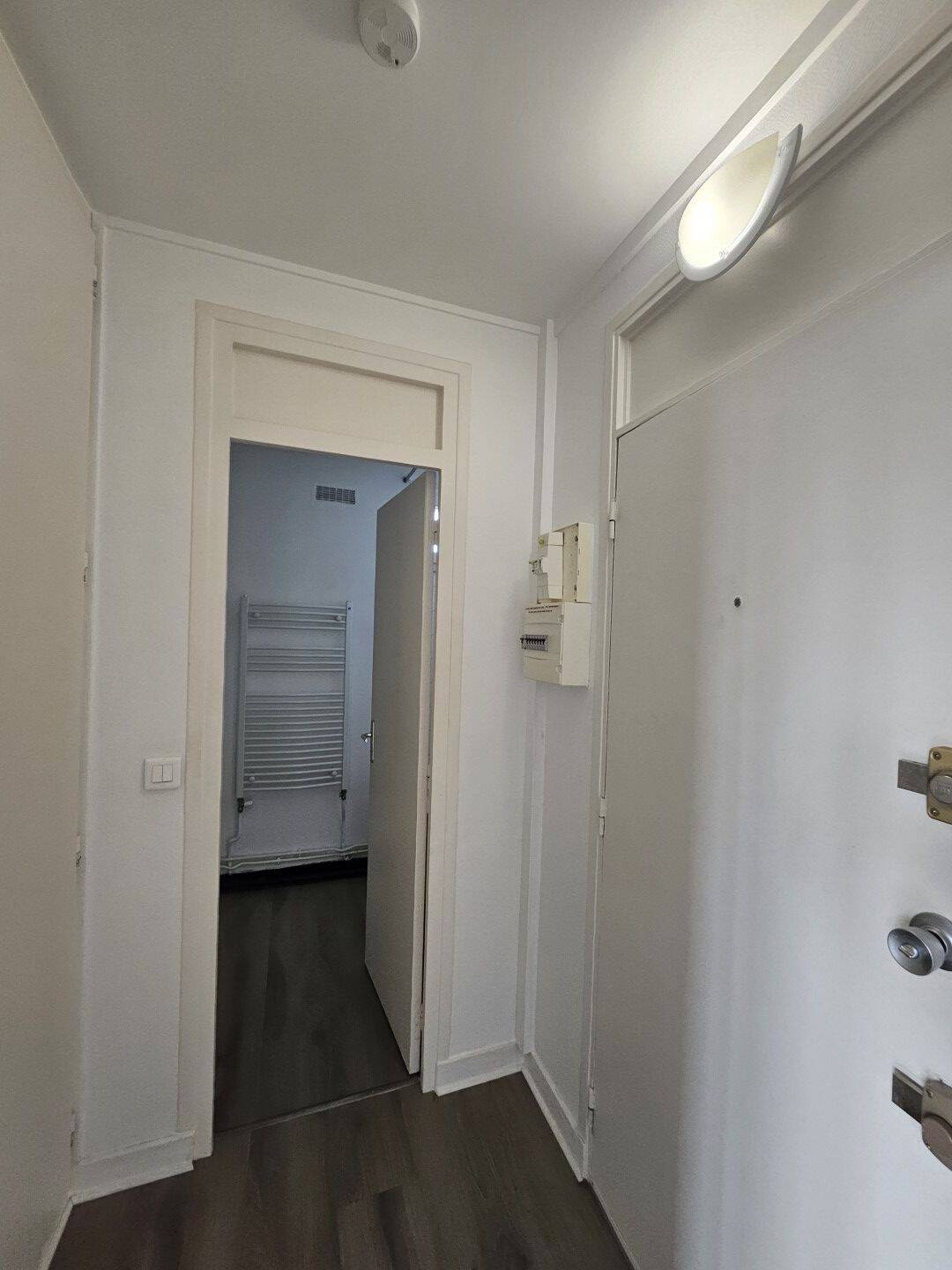 Maison à louer, 30m², SAINT MAUR DES FOSSES