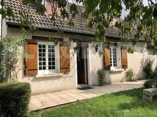 Maison à vendre 135 000 € 5 pièces 3 chambres 95 m² 760 m² de terrain Montpothier 10400