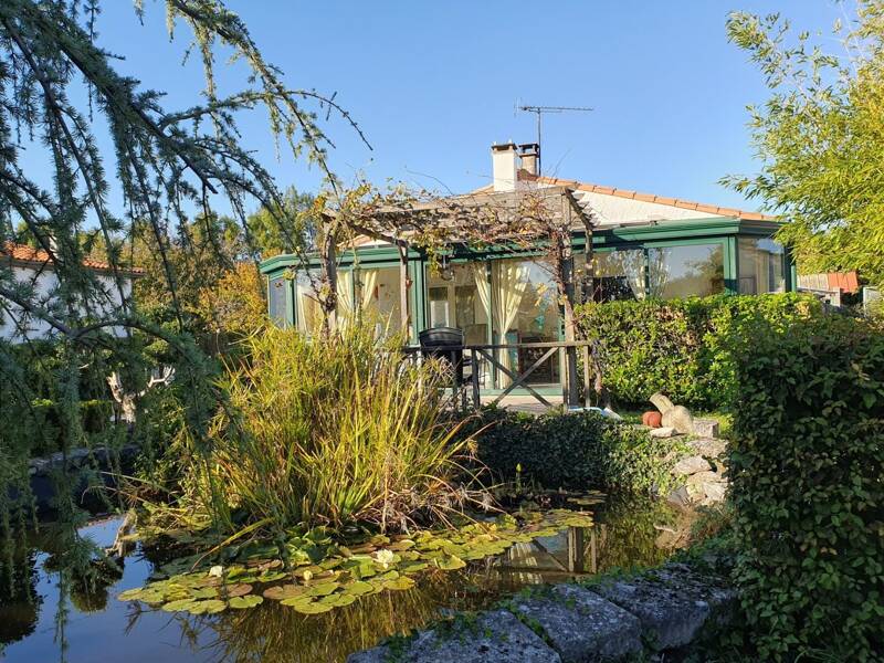 Maison à vendre, 132m², SAINT GEORGES DES COTEAUX