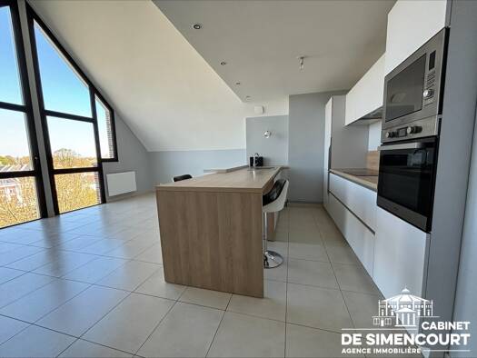 Appartement à vendre 237 000 € 3 pièces 2 chambres 75,8 m² Étage 4/4 Amiens 80000