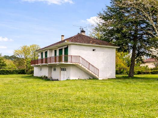 Maison à vendre 185 000 € 5 pièces 3 chambres 110 m² 6 930 m² de terrain Masclat 46350