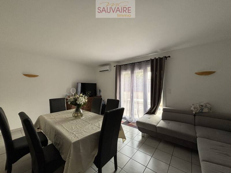 Maison à louer, 104m², SAINT LAURENT DE LA SALANQUE