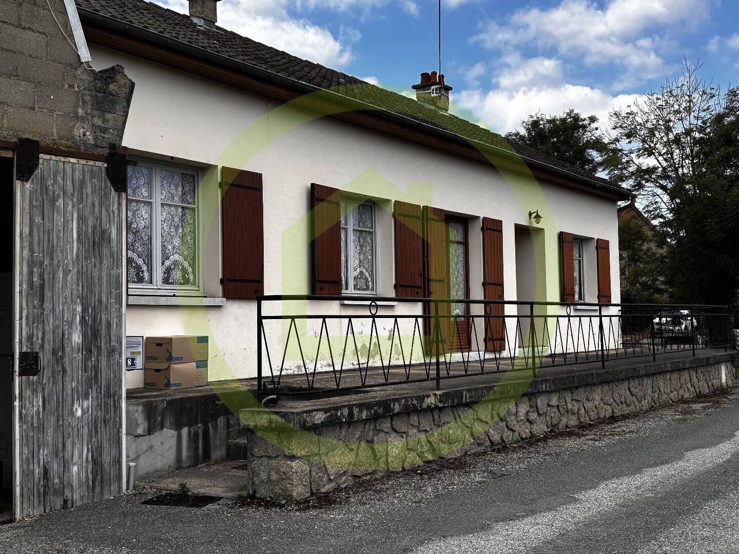 Maison à vendre, 111m², SAINT MEDARD LA ROCHETTE