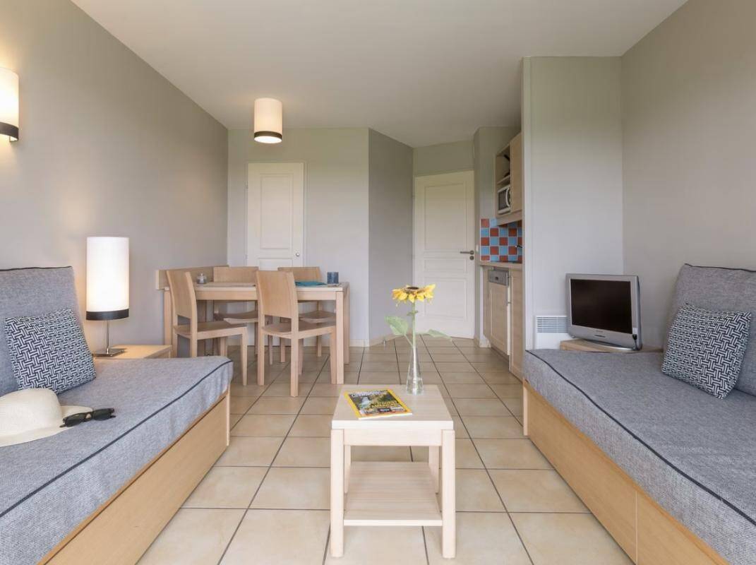Maison à vendre, 32m², PORT EN BESSIN HUPPAIN