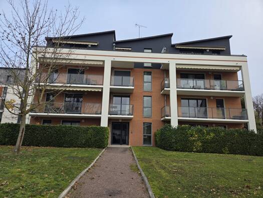 Appartement à vendre 359 000 € 6 pièces 3 chambres 134,8 m² Étage 2/3 Gare Troyes 10000