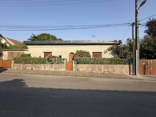 Maison à vendre 230 000 € 5 pièces 2 chambres 81 m² 356 m² de terrain Pilotière Nantes 44300