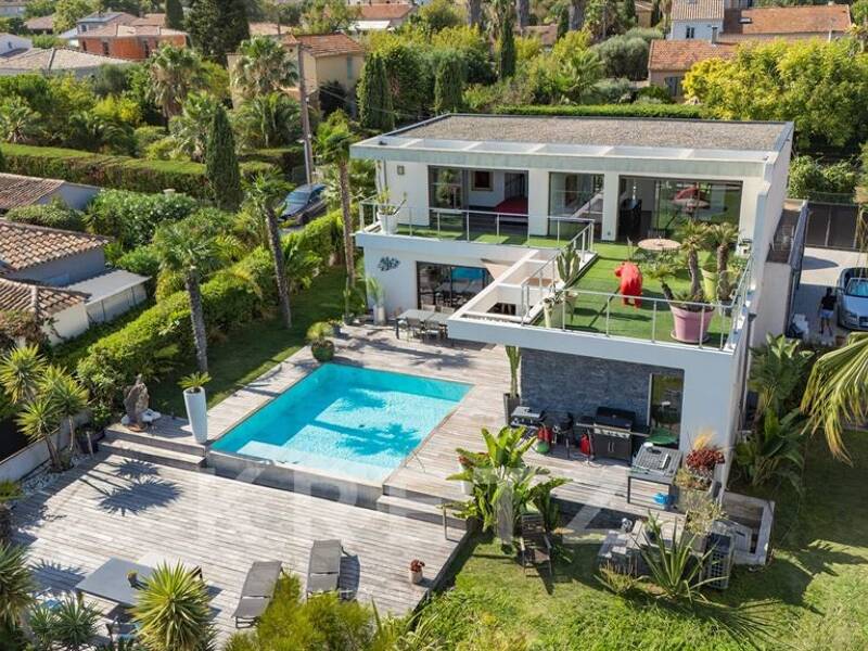 Maison à vendre, 250m², SANARY SUR MER