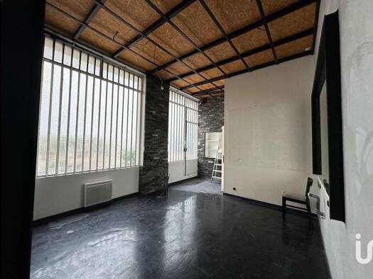 Local commercial à vendre 690 000 € 71 m² de surface de vente Porte Saint Denis-Paradis Paris 10ème arrondissement 75010