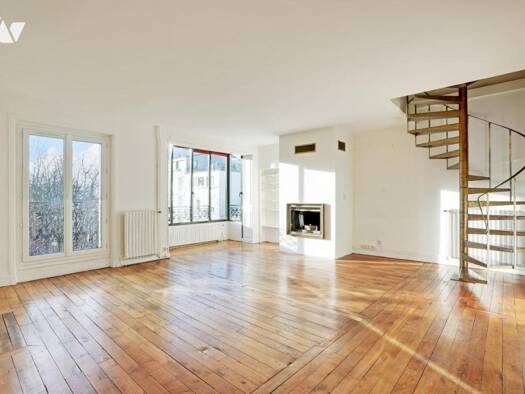 Duplex à vendre 1 190 000 € 5 pièces 3 chambres 101 m² Étage 3/6 Paris 13ème arrondissement 75013