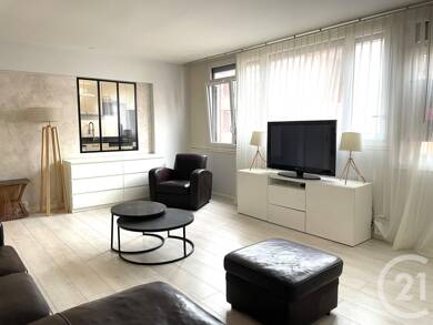 Appartement à louer 1 265 € 3 pièces 2 chambres 64 m² 2ème étage Guyancourt 78280