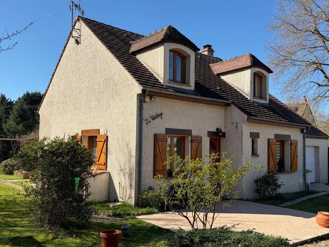 Maison à vendre, 122m², ROZAY EN BRIE