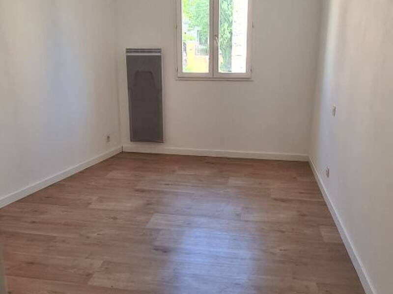 Maison à louer, 67m², CAUMONT SUR DURANCE