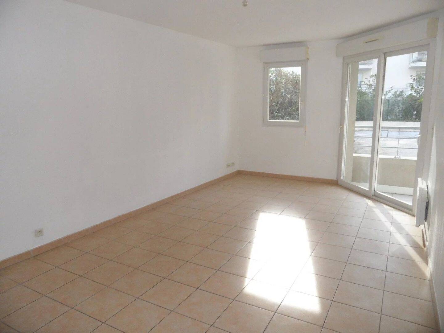 Maison à louer, 57m², CANNES