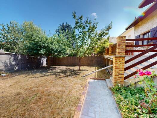 Maison à vendre 559 000 € 4 pièces 3 chambres 114,3 m² 258 m² de terrain Les Joncs Marins-Croix d'Eau Le Perreux-sur-Marne 94170