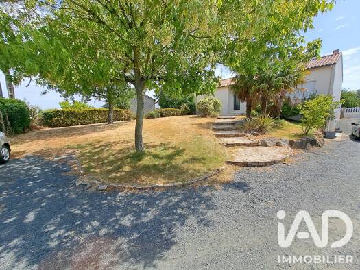 Maison à vendre 241 000 € 7 pièces 3 chambres 95,17 m² 1 700 m² de terrain Boussay 44190